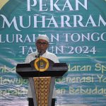 Asisten Sekda Bidang Perekonomian Taher Husain membuka secara resmi Pekan Muharram di Kel. Tongowai