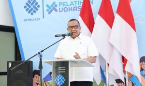 Wakil Menteri Ketenagakerjaan Afriansyah Noor saat menutup Pelatihan Vokasi Nasional Tahap IV di BPVP Ternate, Maluku Utara, Jumat (18/9/2026).